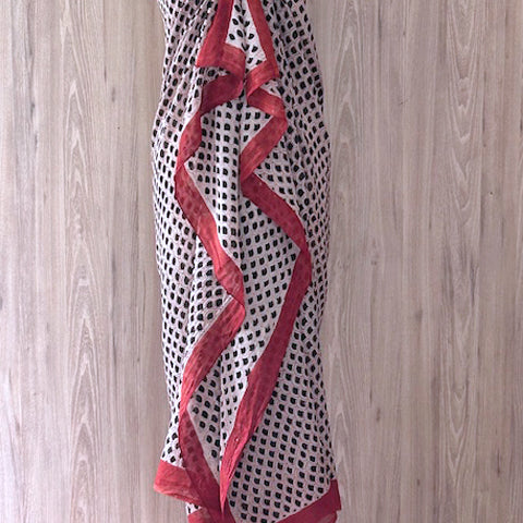 Pareos/Sarongs/Scarves