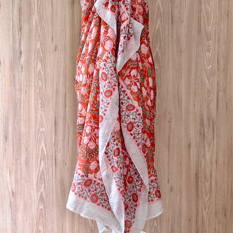 Pareos/Sarongs/Scarves