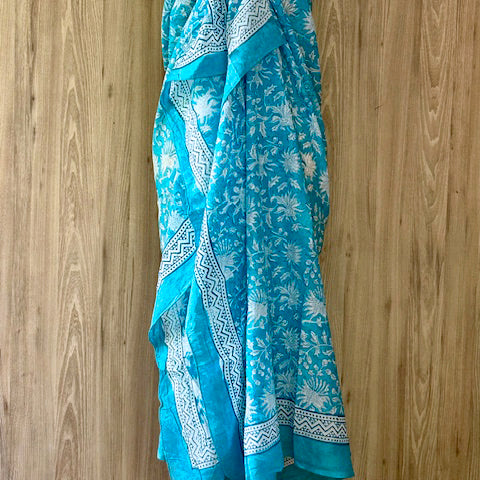 Pareos/Sarongs/Scarves