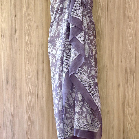 Pareos/Sarongs/Scarves