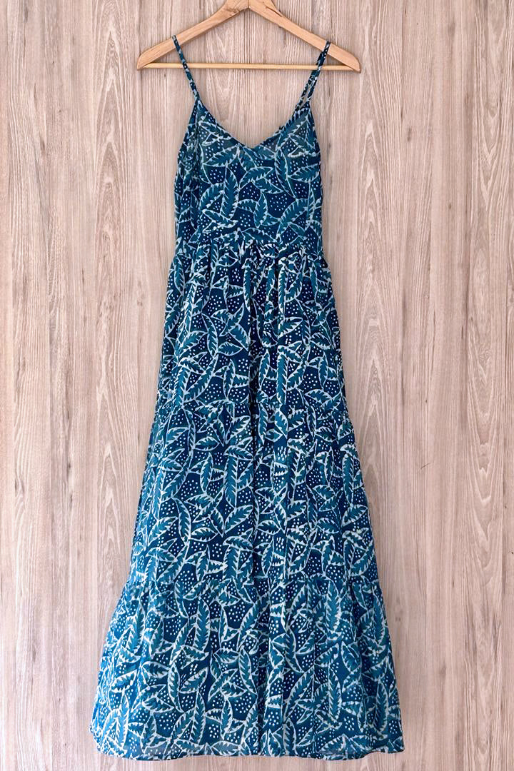 リザロングドレス