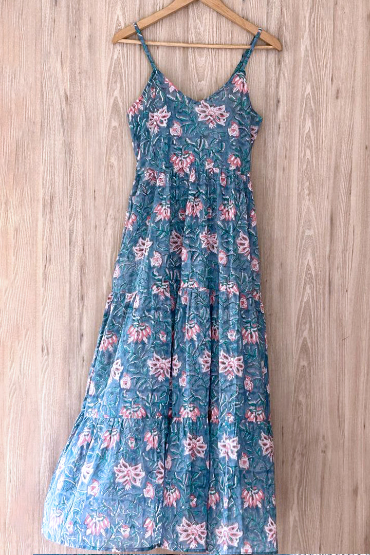 リザロングドレス